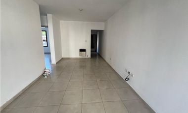 VENTA- DEPARTAMENTO 2 DORMITORIOS CON COCHERA- ARGUELLO