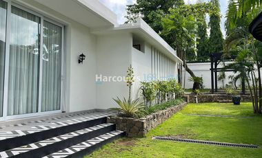 Luxury Tropical Mediterranean Villa 5 Bedroom Canggu, Bali