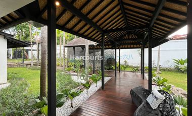 Luxury Tropical Mediterranean Villa 5 Bedroom Canggu, Bali