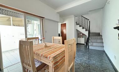 VENTA PH 3 AMB CON COCHERA EN TAPIALES