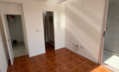 Departamento en alquiler en Remedios de Escalada Este