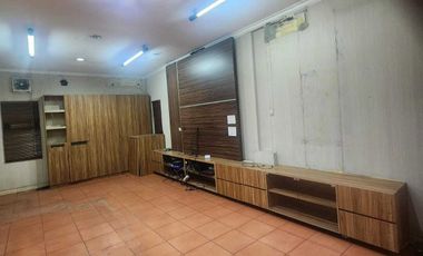 Gudang Cipondoh Tangerang luas 2190 m,office 2 lantai akses kontainer