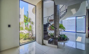 Casa en Privada en Lomas de Cuernavaca Temixco - M2AI-868-Cp