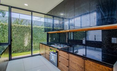 Casa en Privada en Lomas de Cuernavaca Temixco - M2AI-868-Cp