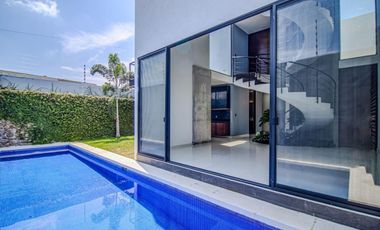 Casa en Privada en Lomas de Cuernavaca Temixco - M2AI-868-Cp