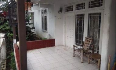 Dijual murah rumah komplek margahayu raya dekat ciwastra Bandung