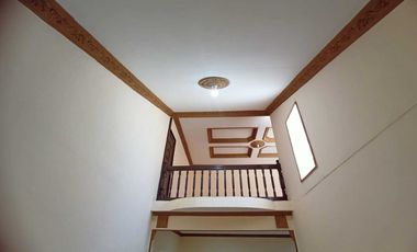 Rumah 2 Lt Baru Renovasi di Jalan Ayani Kubu Raya Pontianak