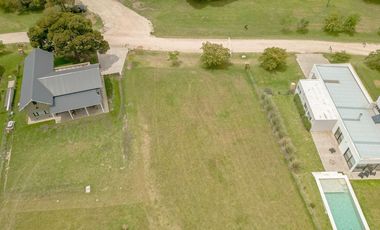 VENTA LOTE SAN BENITO ORIENTACION SOL DE TARDE