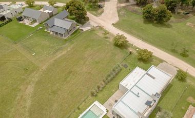 VENTA LOTE SAN BENITO ORIENTACION SOL DE TARDE