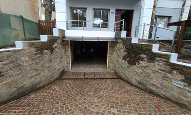 Casa en VENTA 6 ambientes en Costa del Este