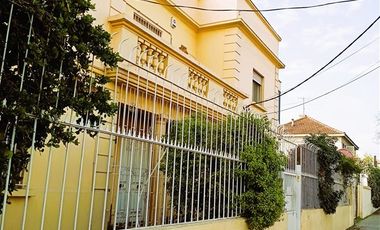 Casa en Venta en MANUEL MONTT CON DIAGONAL ORIENTE