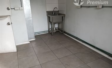 Casa en Venta en MANUEL MONTT CON DIAGONAL ORIENTE
