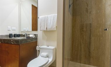 En la mejor zona de Aldea Zama, planta baja con piscina a super precio