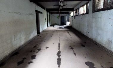 Gudang terawat Dan Luas di main road Raya lembang