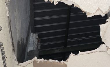 Surabaya kota. Raya Tunjungan. Komersial area