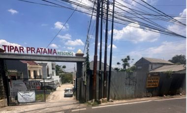 Dijual Tanah pinggir jalan strategis masuk 2 mobil, dekat taman