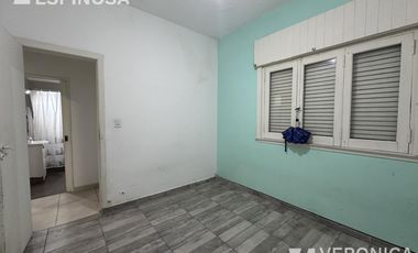 PH 3 ambietes en venta en Moron