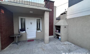 PH 3 ambietes en venta en Moron