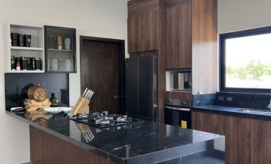 QUINTA NUEVA EN VENTA LA JOYA MONTEMORELOS