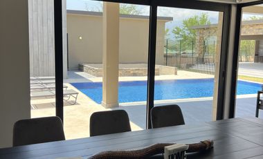 QUINTA NUEVA EN VENTA LA JOYA MONTEMORELOS