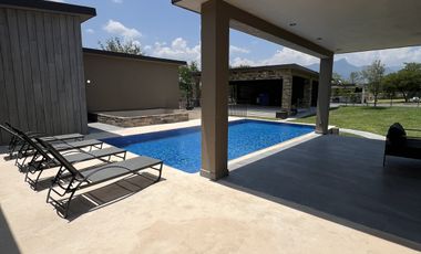 QUINTA NUEVA EN VENTA LA JOYA MONTEMORELOS