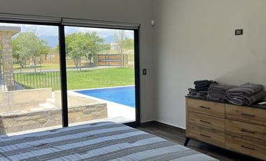 QUINTA NUEVA EN VENTA LA JOYA MONTEMORELOS
