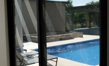 QUINTA NUEVA EN VENTA LA JOYA MONTEMORELOS