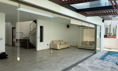 Casa en Venta en Paraíso Country Club, Cuernavaca Morelos.