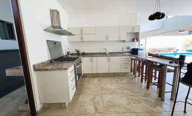 Casa en Venta en Paraíso Country Club, Cuernavaca Morelos.