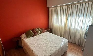 PH en venta - 4 Dormitorios 3 Baños - Cochera - 170Mts2 - Villa Sarmiento