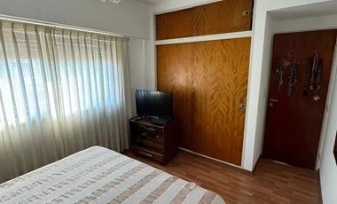 PH en venta - 4 Dormitorios 3 Baños - Cochera - 170Mts2 - Villa Sarmiento