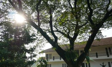 DUJUAL HOTEL BUNGA KARANG DI BEKASI