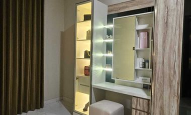 Rmh Baru Furnished di Imperial Gading 120m2, Hadap Selatan, Jalan depan lebar, harga 2Man