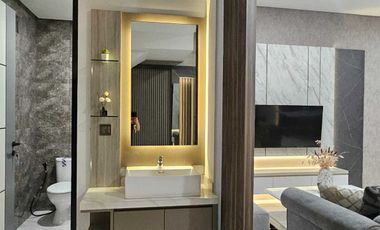 Rmh Baru Furnished di Imperial Gading 120m2, Hadap Selatan, Jalan depan lebar, harga 2Man