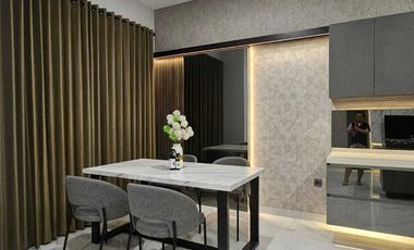 Rmh Baru Furnished di Imperial Gading 120m2, Hadap Selatan, Jalan depan lebar, harga 2Man