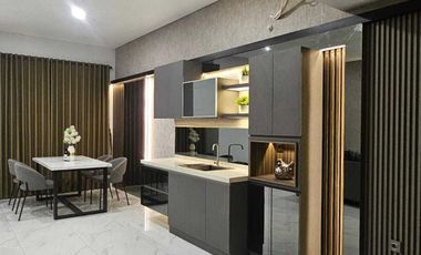 Rmh Baru Furnished di Imperial Gading 120m2, Hadap Selatan, Jalan depan lebar, harga 2Man