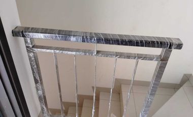 DISEWAKAN RUMAH GREEN VILLAGE,CIPONDOH TANGERANG,TERMURAH !