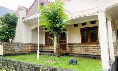 Dijual Rumah strategis dan terawat