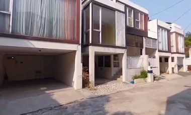 RUMAH SIAP HUNI 3 LANTAI LOKASI STRATEGIS KOTA BOGOR