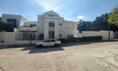 CASA EN VENTA EN  FRACCIONAMIENTO COLINAS DEL SUR