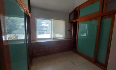 CASA EN VENTA EN  FRACCIONAMIENTO COLINAS DEL SUR