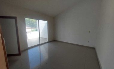 CASA EN VENTA EN  FRACCIONAMIENTO COLINAS DEL SUR