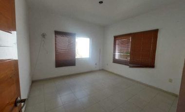 CASA EN VENTA EN  FRACCIONAMIENTO COLINAS DEL SUR