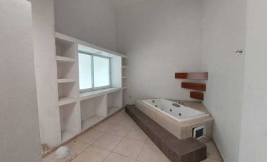 CASA EN VENTA EN  FRACCIONAMIENTO COLINAS DEL SUR