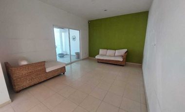 CASA EN VENTA EN  FRACCIONAMIENTO COLINAS DEL SUR