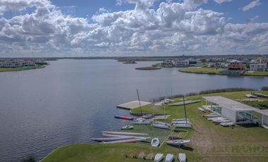 Terreno al lago en venta en el Barrio Muelles, Puertos / Escobar