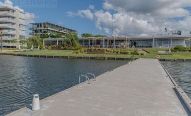 Terreno al lago en venta en el Barrio Muelles, Puertos / Escobar