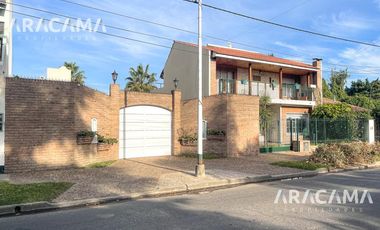 Casa en venta - Monte Grande