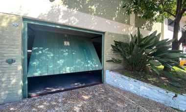 VENTA COCHERA CUBIERTA LANUS OESTE