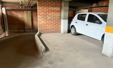 COCHERA en el centro de Neuquén